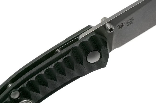 GiantMouse ACE Iona G10 Black, Tumbled Pocket Knife, Ansø En Voxnaes Design 8 GiantMouse ACE Iona G10 Black, Tumbled Pocket Knife, Ansø En Voxnaes Design - Image 6