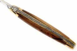 Forge De Laguiole - Natural Wood Folder, Pistachiowood -Knife Sale Shop LA1211PI 04 forge de laguiole vouwmes la1211pi d4