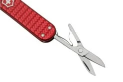 Victorinox Classic SD Precious Alox, Iconic Red 0.6221.401G Swiss Pocket Knife -Knife Sale Shop VT0 6221 401G 04 victorinox